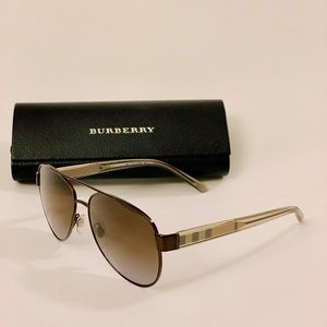 Like new Burberry sunglasses logo check